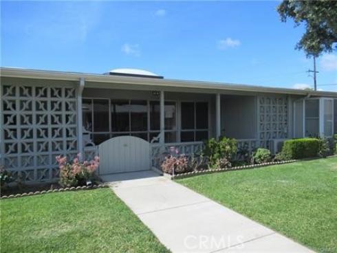 1670  Interlachen  43B  Road, Seal Beach, CA