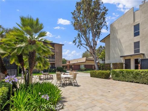 12200  Montecito  D104  Road, Seal Beach, CA