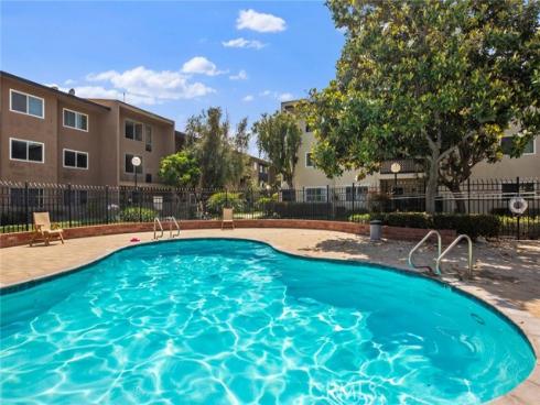 12200  Montecito  D104  Road, Seal Beach, CA