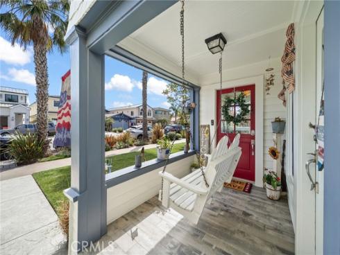 513  Ocean   Avenue, Seal Beach, CA