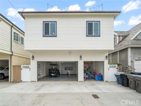 513  Ocean   Avenue, Seal Beach, CA