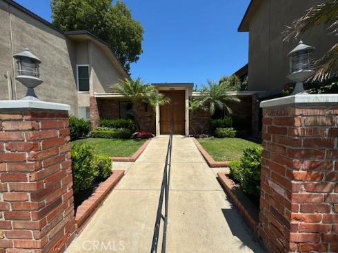 12200  Montecito  D106  Road, Seal Beach, CA