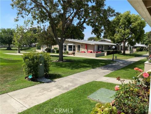 1730  Tam O'shanter Road, M14-13b  , Seal Beach, CA