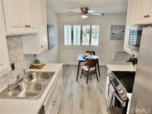 12200  Montecito  B117  Road, Seal Beach, CA