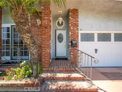 745  Driftwood  , Seal Beach, CA