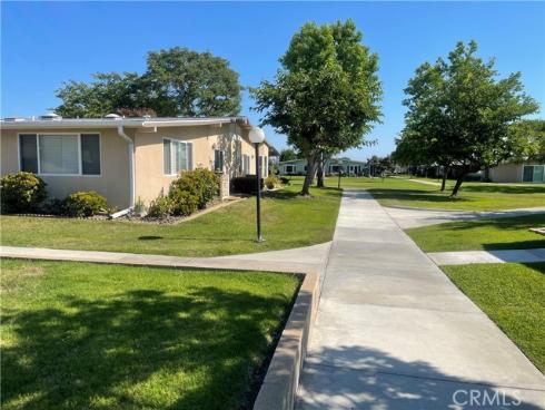 13601  Medinac  5 72i  Lane, Seal Beach, CA