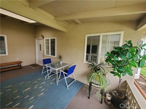 1720  Interlachen  12-41B  Road, Seal Beach, CA