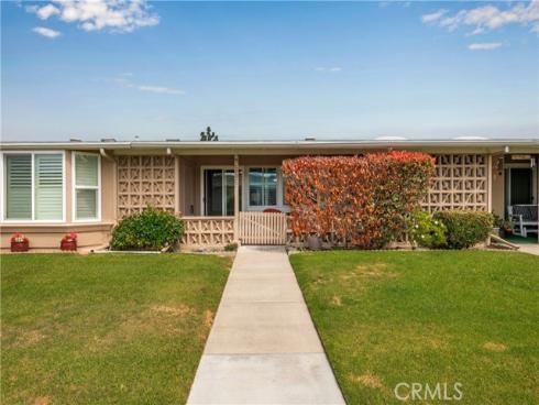 13260  St Andrews  255E  DriveM-10, Seal Beach, CA