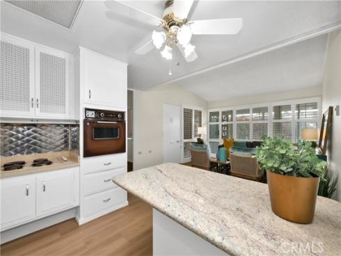 13260  St Andrews  255E  DriveM-10, Seal Beach, CA