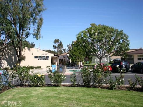 13260  St Andrews  255E  DriveM-10, Seal Beach, CA