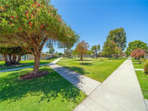 13340  El Dorado  195C  Drive, Seal Beach, CA