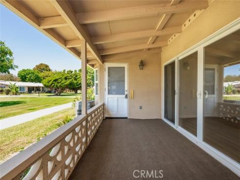 13601  Cedar Crest  100K  Lane, Seal Beach, CA