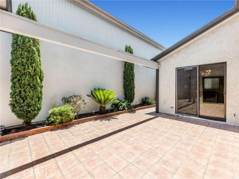 236  Electric   Avenue, Seal Beach, CA