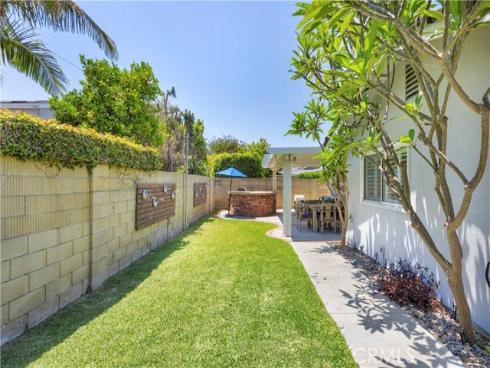 4788  Dogwood   Avenue, Seal Beach, CA