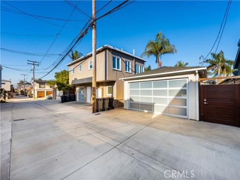 127  5th   Street, Seal Beach, CA