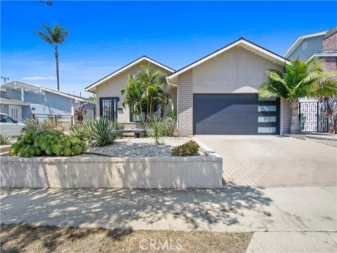 701  Bayside   Drive, Seal Beach, CA