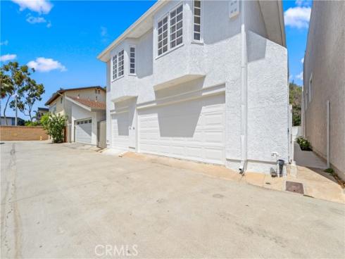 477  Schooner   Way, Seal Beach, CA