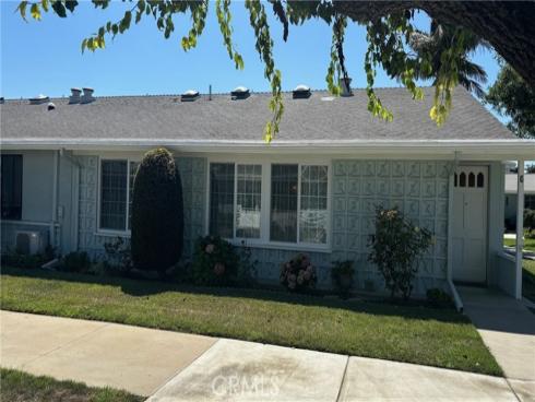 13821  Fresh Meadow  7G  Lane, Seal Beach, CA