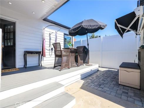 324  14th   Street, Seal Beach, CA