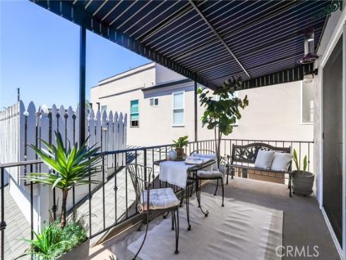 222  8th   Street, Seal Beach, CA