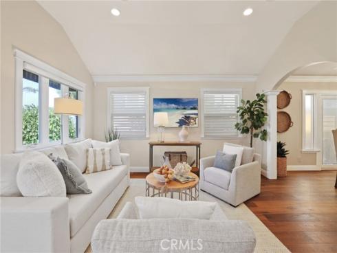 222  8th   Street, Seal Beach, CA