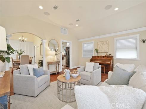 222  8th   Street, Seal Beach, CA