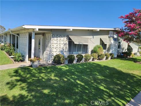 1603  Merion  M2-42G  Way, Seal Beach, CA