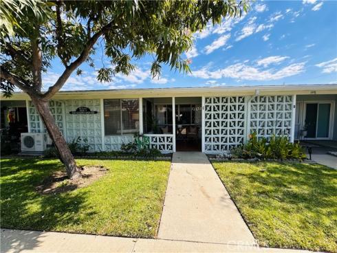 1300  Golden Rain Rd., M3-9c  , Seal Beach, CA