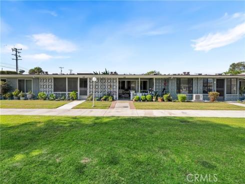 13741  Annandale  20D  DriveM-1, Seal Beach, CA