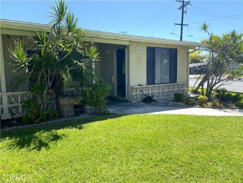 13240  St. Andrews Drive, M10-254g  , Seal Beach, CA