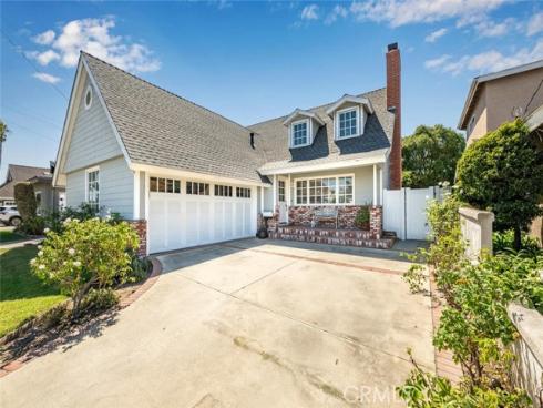 400  Coastline   Drive, Seal Beach, CA