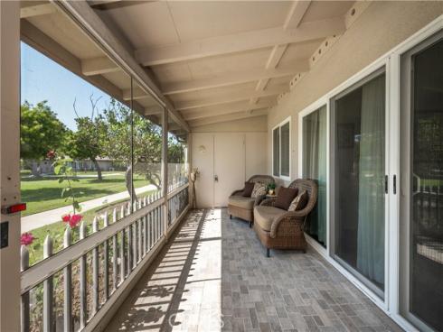 1221  Oakmont  178E  RoadM-8, Seal Beach, CA