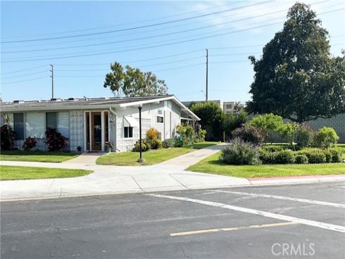 1580  Monterey #14e  , Seal Beach, CA