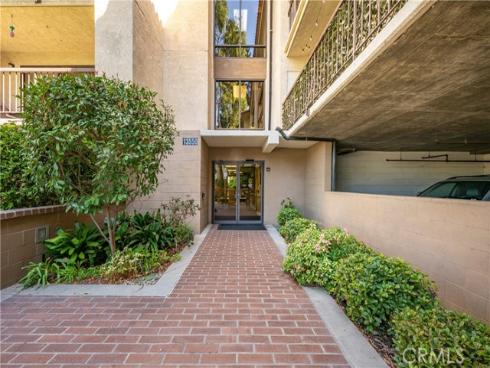 13550  Del Monte. M-17  106B  Drive, Seal Beach, CA