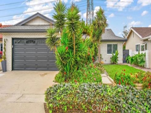 285  Harvard   Lane, Seal Beach, CA