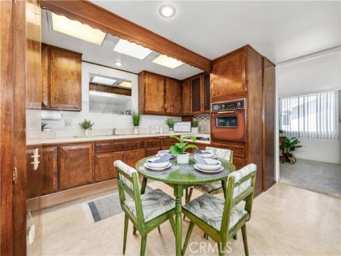 13600  Cedarcrest  111A  M-5, Seal Beach, CA