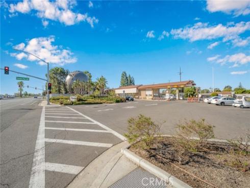 13600  Cedarcrest  111A  M-5, Seal Beach, CA