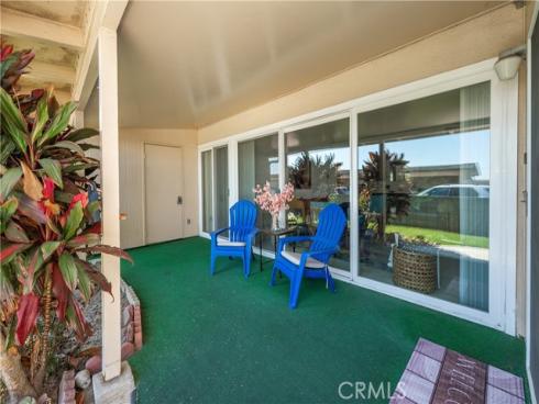 13600  Cedarcrest  111A  M-5, Seal Beach, CA