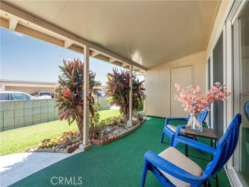 13600  Cedarcrest  111A  M-5, Seal Beach, CA