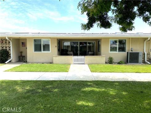 13581  Medinac Ln., M5-71j  , Seal Beach, CA