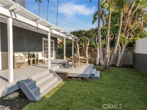 610  Coastline   Drive, Seal Beach, CA