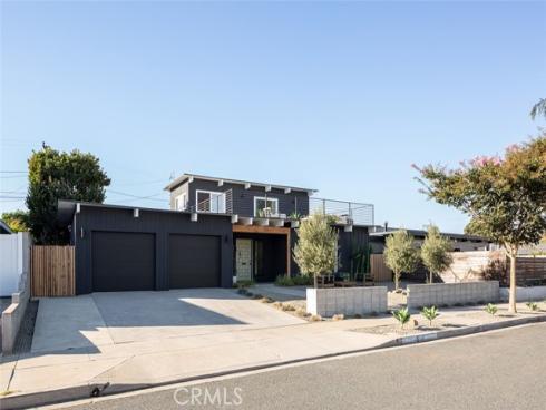 1737  Harbor   Way, Seal Beach, CA