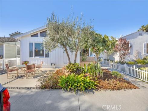 313  14th   Street, Seal Beach, CA