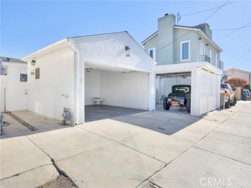 313  14th   Street, Seal Beach, CA