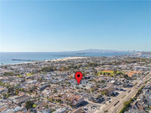 313  14th   Street, Seal Beach, CA