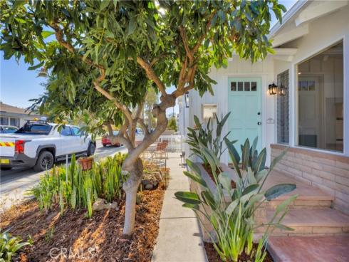 313  14th   Street, Seal Beach, CA