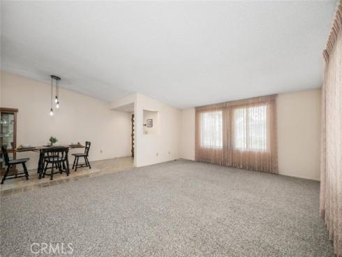 1440  Skokie  89F  RoadM-4, Seal Beach, CA