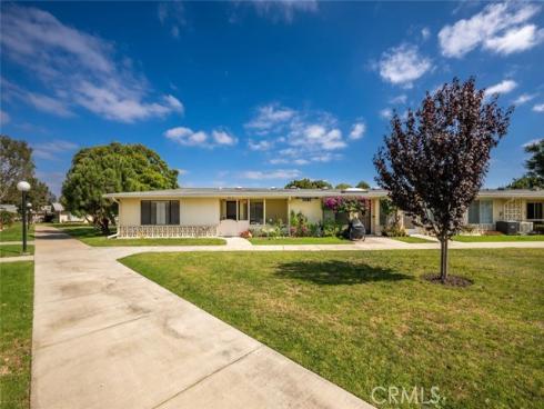 1440  Skokie  89F  RoadM-4, Seal Beach, CA