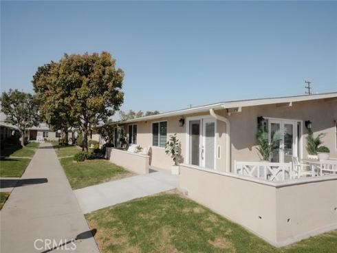 1891  Golden Rain Rd. #25e (m14)  , Seal Beach, CA