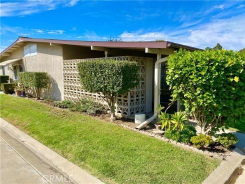 13381  N Fairfield Ln, M8-179l  , Seal Beach, CA